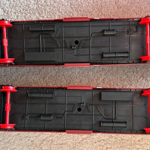 2 Vintage GWR TU Train Carriage Models Nobleness Hard Seat Fire Alarm System - Picture 2 of 16